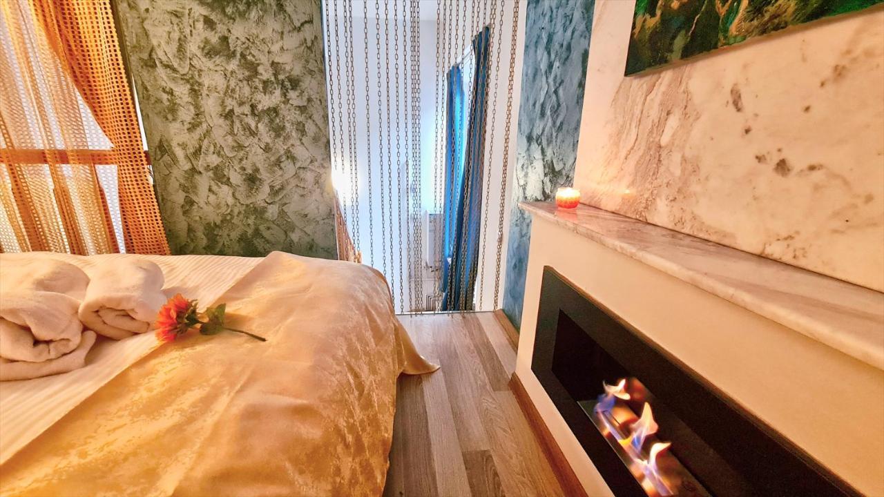 شقة Royal Mansion In Unirii Square كلوج-نابوكا المظهر الخارجي الصورة