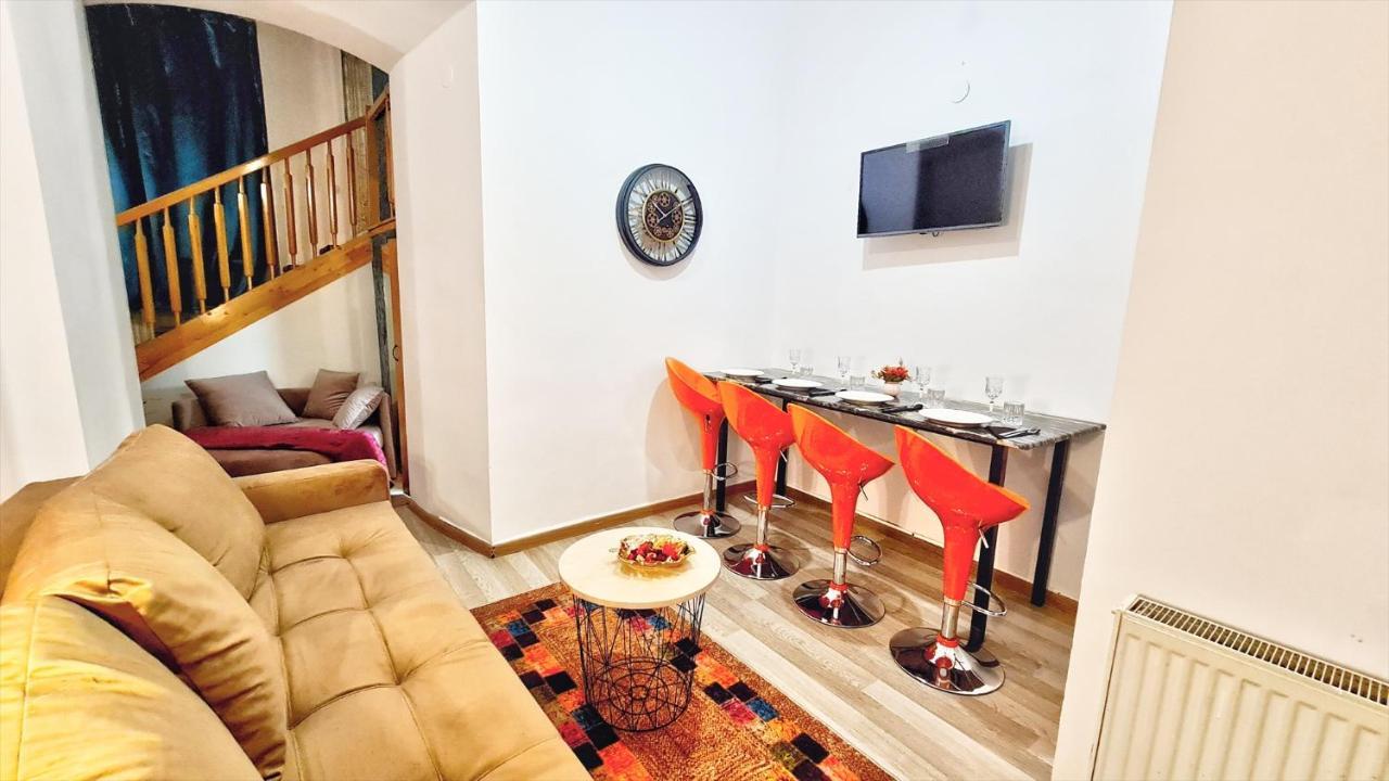 شقة Royal Mansion In Unirii Square كلوج-نابوكا المظهر الخارجي الصورة